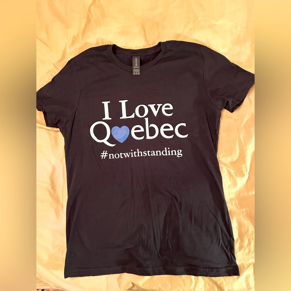 T-shirt Black Medium “I Love Quebec -Notwithstanding”